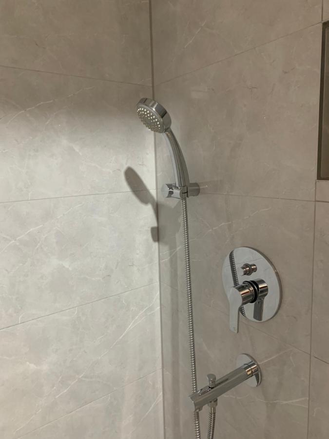 Latin Bridge Apartment サラエヴォ エクステリア 写真