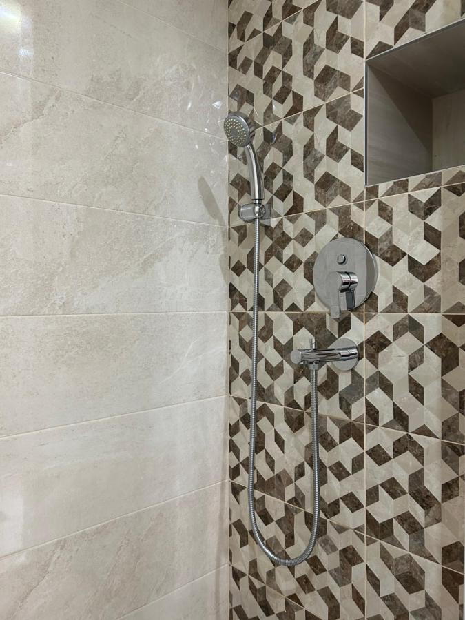 Latin Bridge Apartment サラエヴォ エクステリア 写真