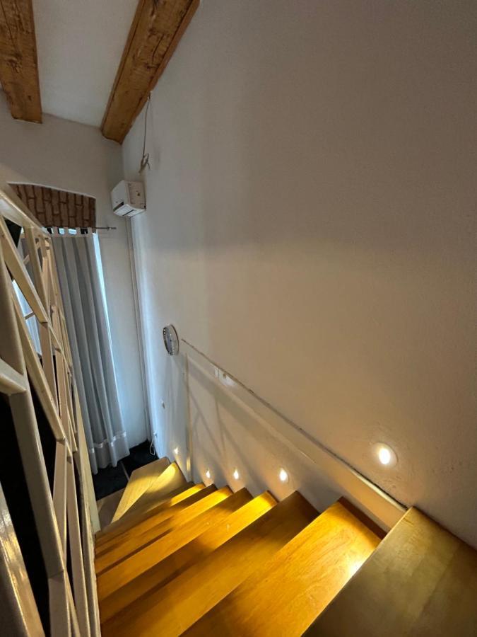 Latin Bridge Apartment サラエヴォ エクステリア 写真
