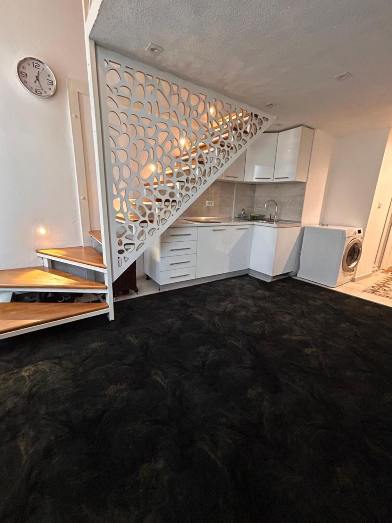 Latin Bridge Apartment サラエヴォ エクステリア 写真