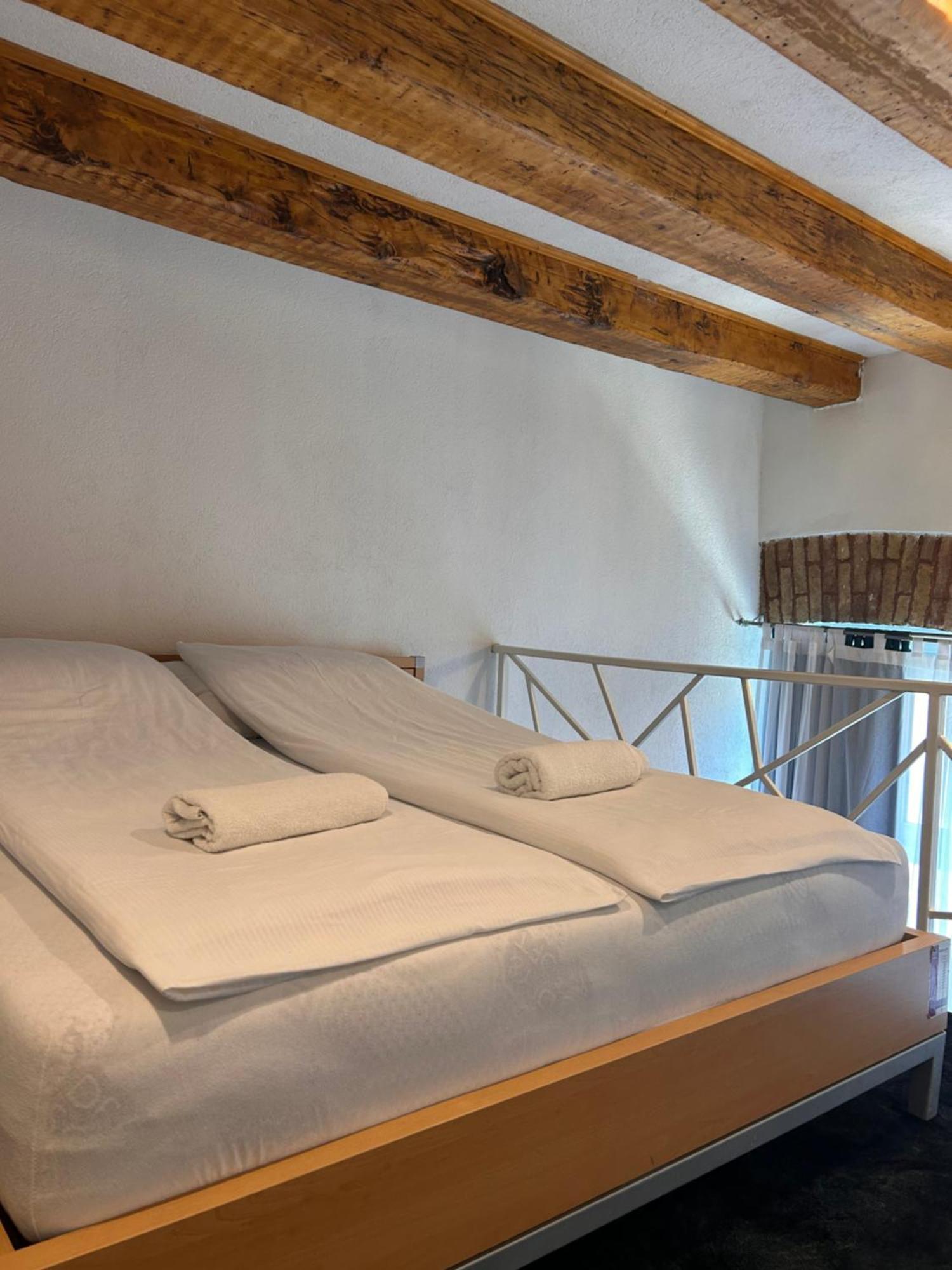 Latin Bridge Apartment サラエヴォ エクステリア 写真